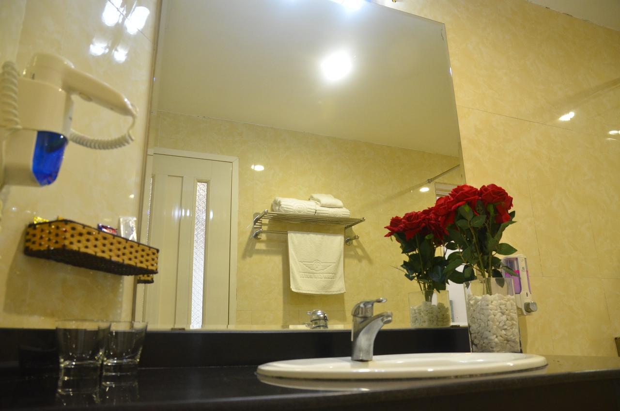 Tran Gia - Lang Ha Hotel Ханой Екстериор снимка